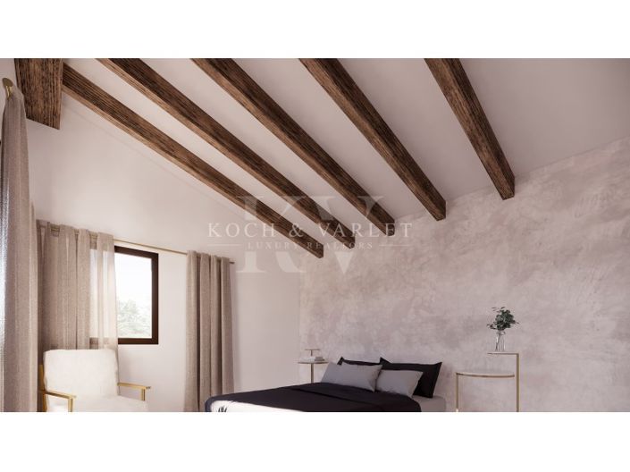 Image No.25-4 Bed Farmhouse for sale