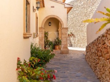 ida4557201-0000-0500-0000-000012070a41