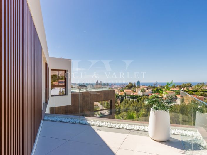 Image No.10-4 Bed Villa for sale