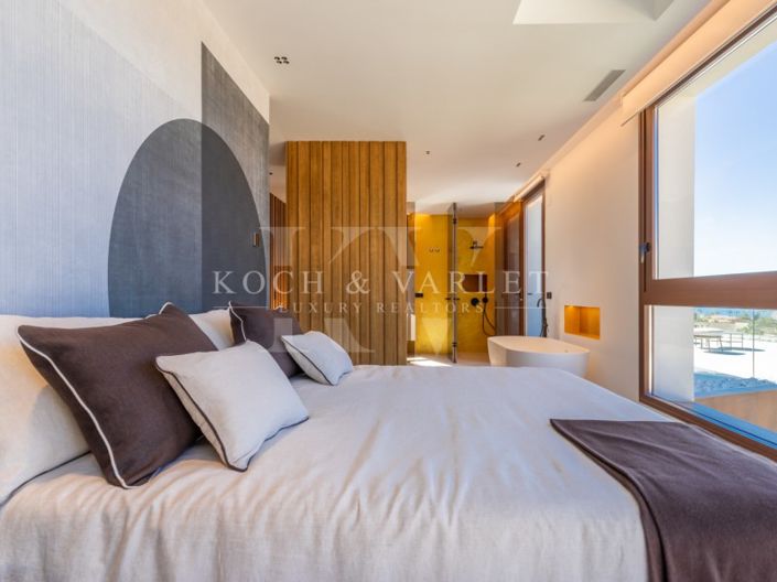 Image No.26-4 Bed Villa for sale