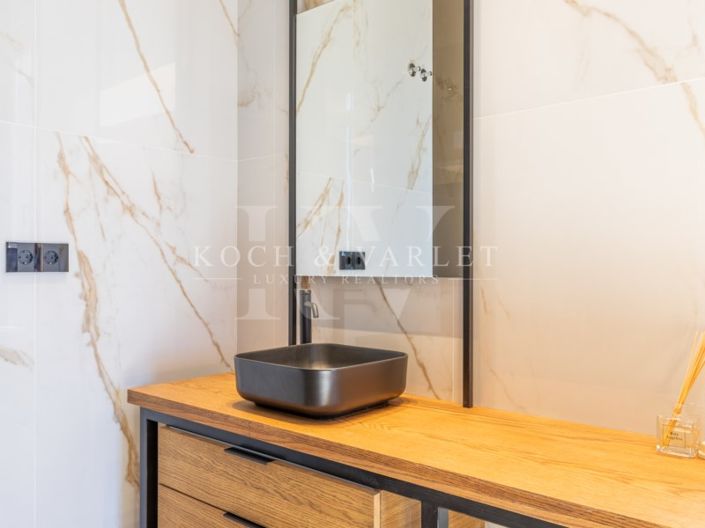 Image No.72-4 Bed Villa for sale