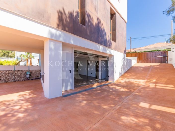 Image No.76-4 Bed Villa for sale