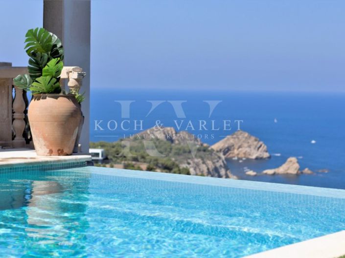 Image No.25-5 Bed Villa for sale