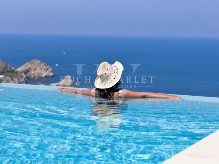 Image No.47-5 Bed Villa for sale