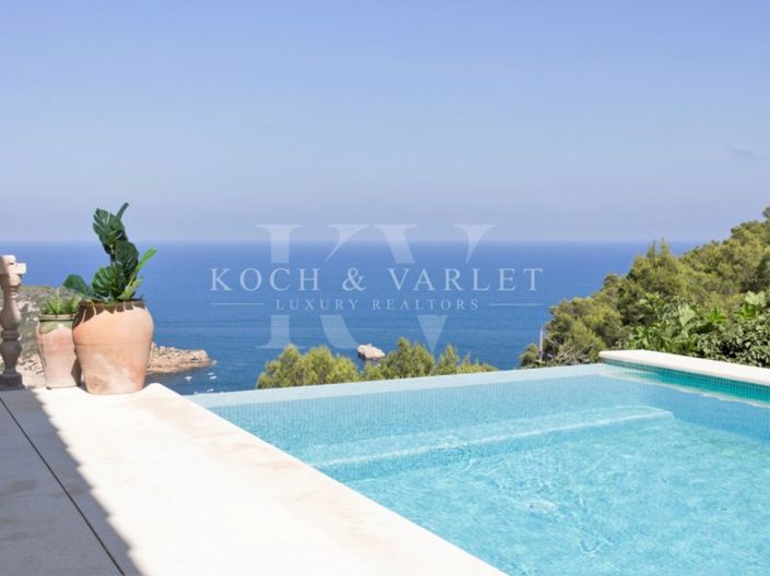 Image No.48-5 Bed Villa for sale