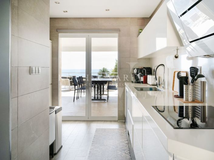 Image No.20-5 Bed Villa for sale