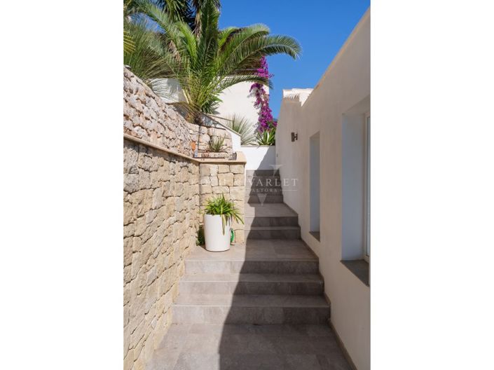 Image No.33-5 Bed Villa for sale