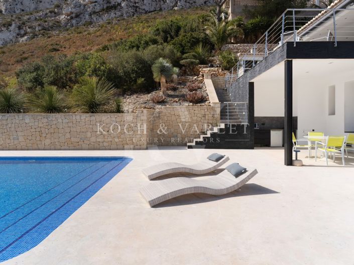 Image No.8-5 Bed Villa for sale