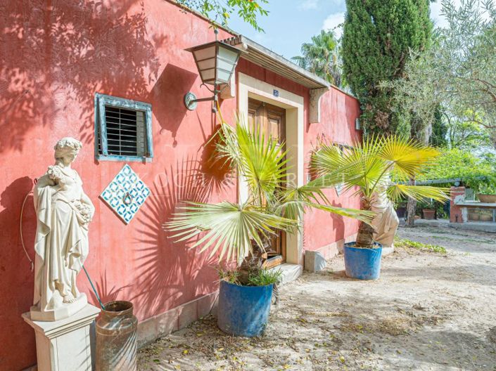 Image No.14-4 Bed Villa for sale