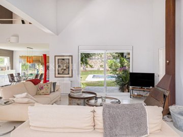 id273a8001-0000-0500-0000-00001383a879