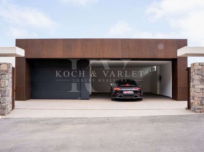 Image No.11-5 Bed Villa for sale