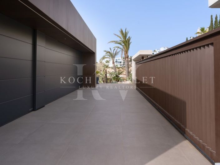 Image No.12-5 Bed Villa for sale