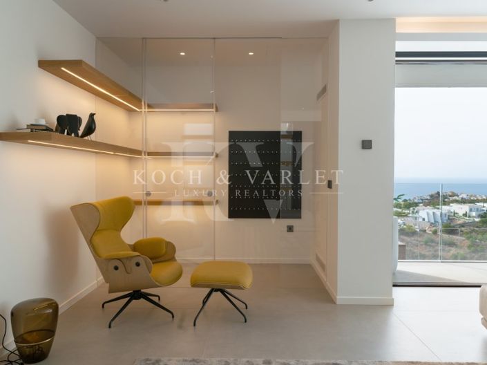 Image No.15-5 Bed Villa for sale