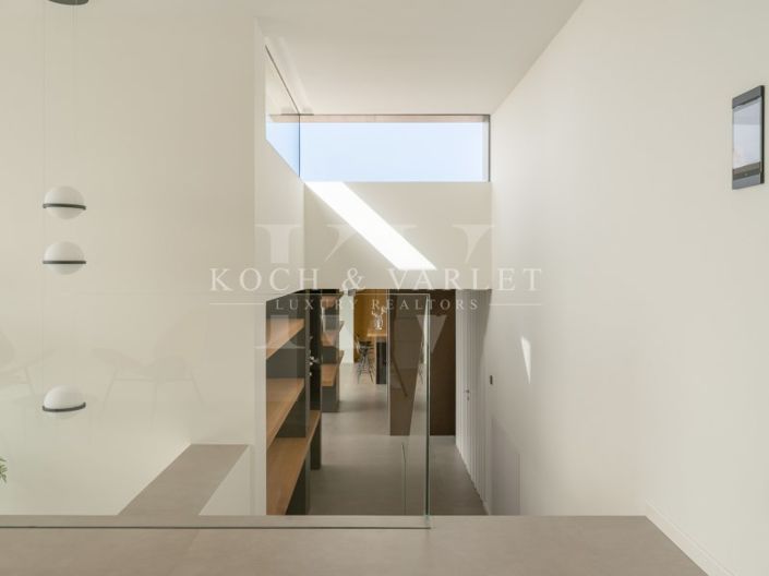 Image No.34-5 Bed Villa for sale