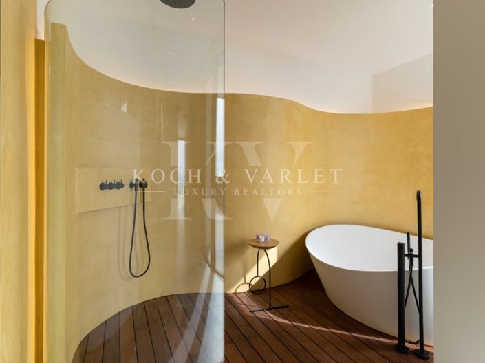 Image No.40-5 Bed Villa for sale