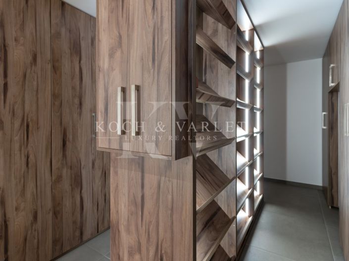 Image No.41-5 Bed Villa for sale