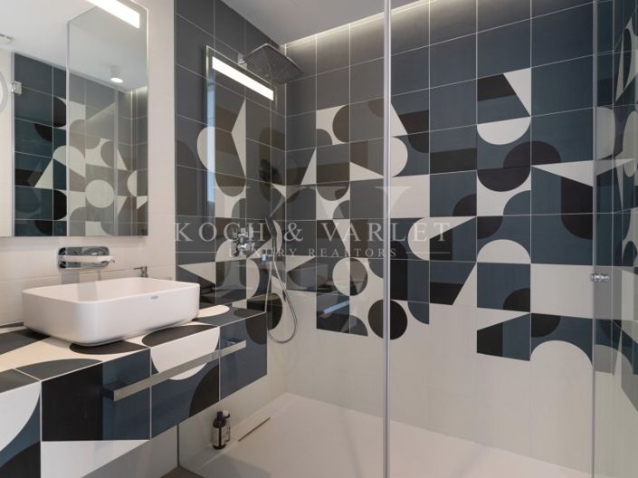 Image No.44-5 Bed Villa for sale