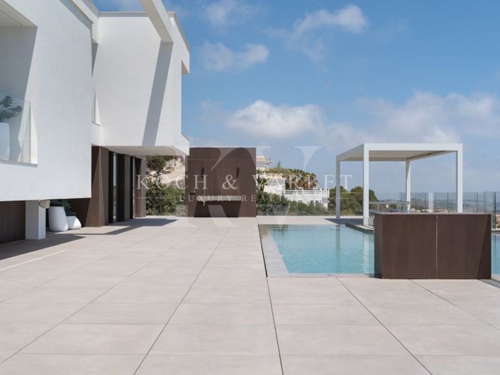 Image No.5-5 Bed Villa for sale