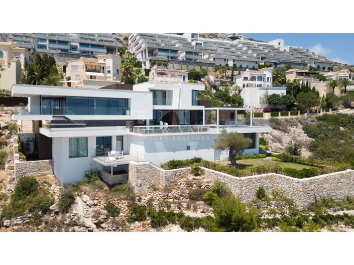 Image No.59-5 Bed Villa for sale