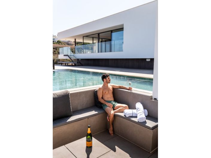 Image No.72-5 Bed Villa for sale