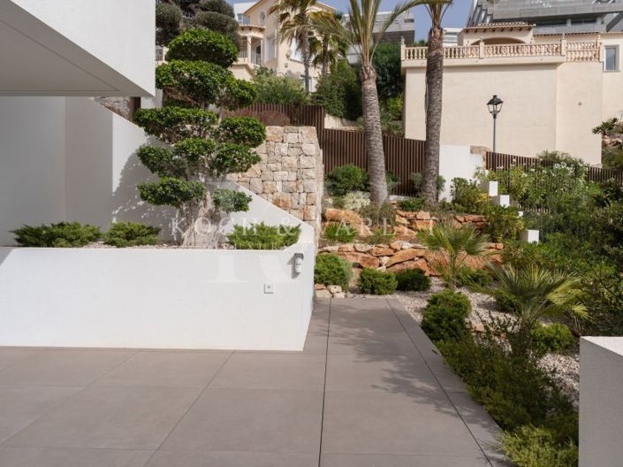 Image No.74-5 Bed Villa for sale