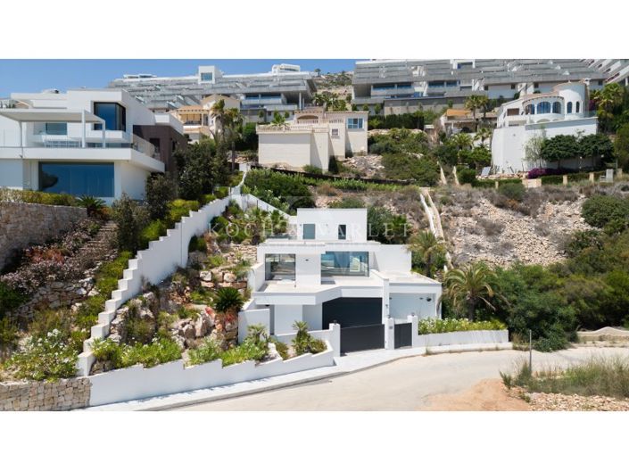 Image No.76-5 Bed Villa for sale