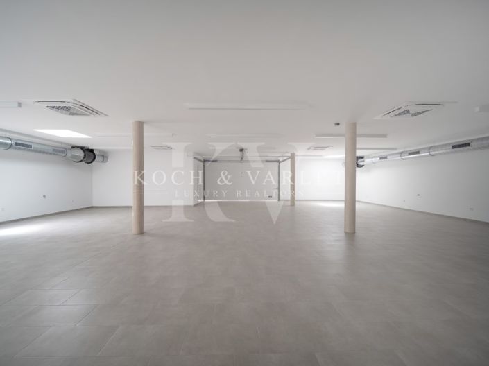 Image No.77-5 Bed Villa for sale