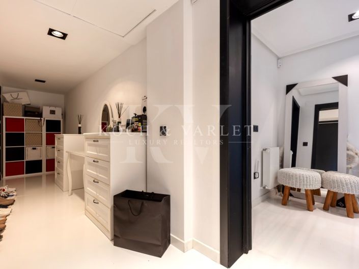 Image No.34-4 Bed Villa for sale