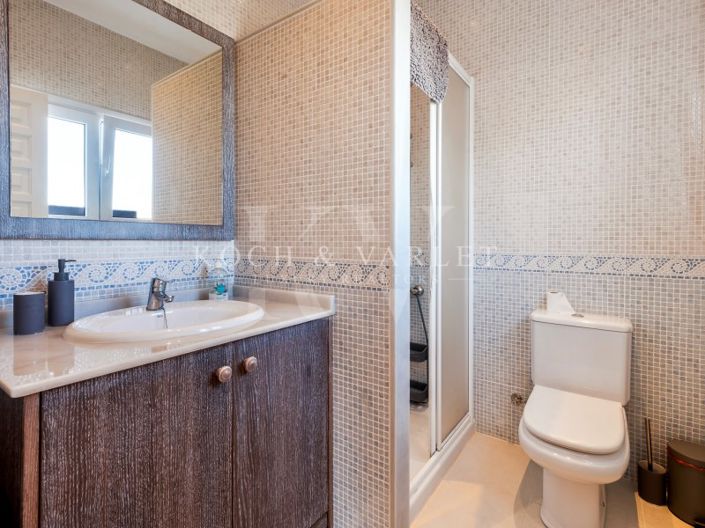 Image No.17-4 Bed Villa for sale