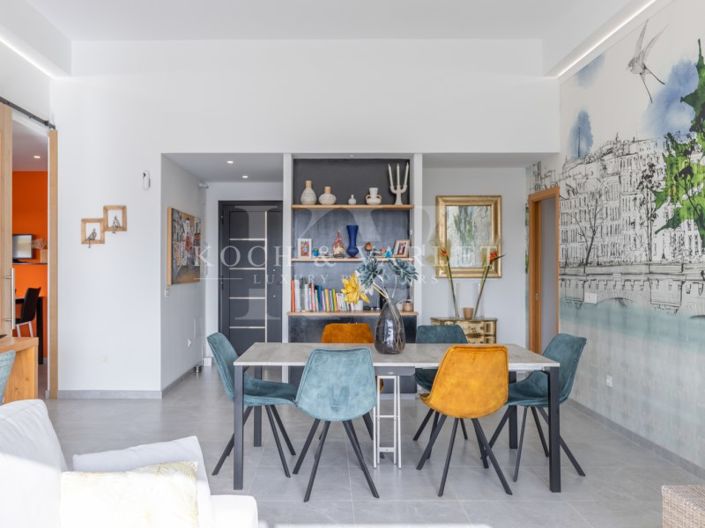 Image No.12-7 Bed Villa for sale