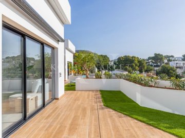 idbe578d01-0000-0500-0000-0000148eaadb