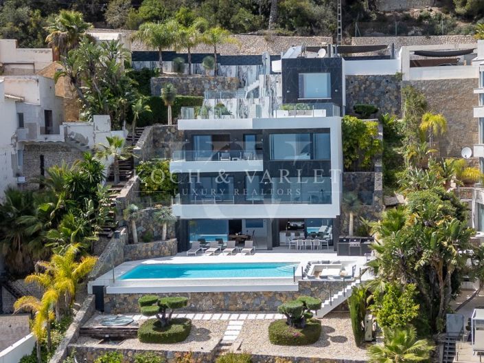 Image No.55-5 Bed Villa for sale