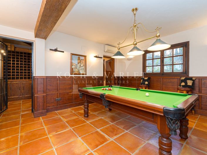 Image No.15-5 Bed Villa for sale