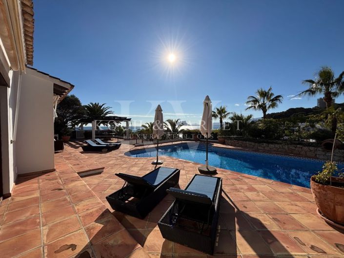 Image No.2-5 Bed Villa for sale