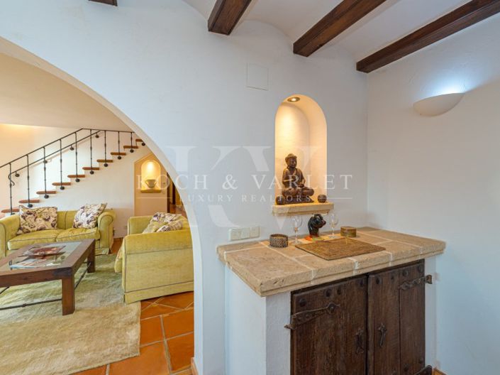 Image No.21-5 Bed Villa for sale