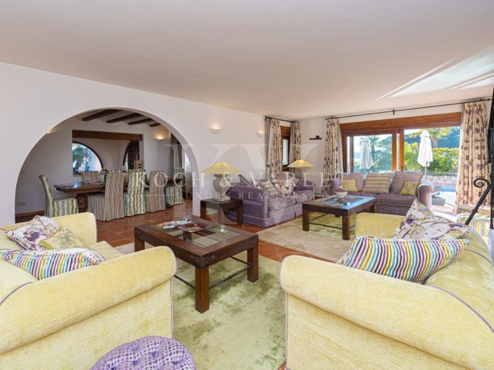 Image No.22-5 Bed Villa for sale