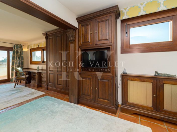 Image No.32-5 Bed Villa for sale