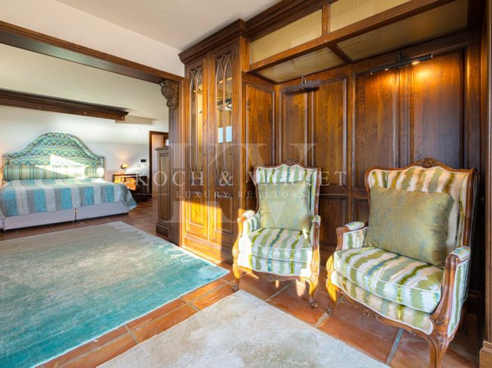 Image No.33-5 Bed Villa for sale