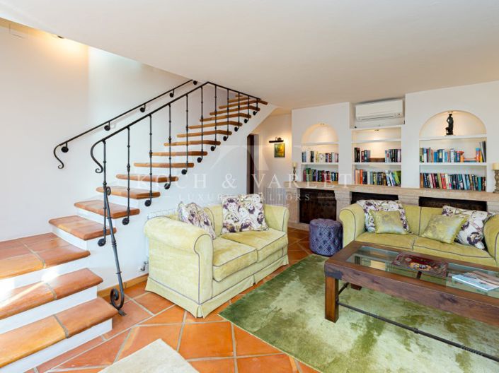 Image No.43-5 Bed Villa for sale