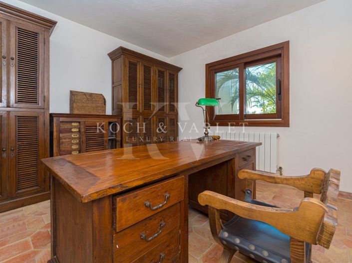 Image No.46-5 Bed Villa for sale