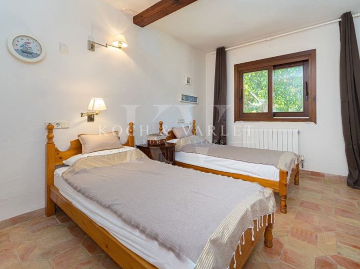 Image No.51-5 Bed Villa for sale