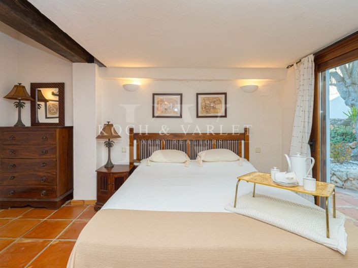 Image No.57-5 Bed Villa for sale