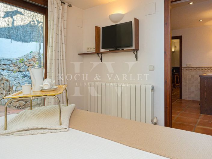 Image No.59-5 Bed Villa for sale