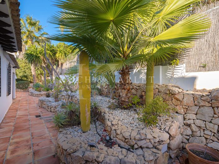 Image No.60-5 Bed Villa for sale