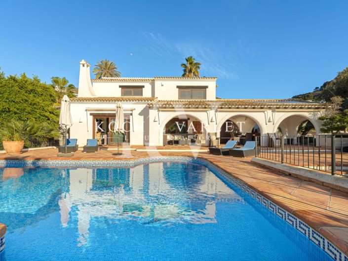 Image No.63-5 Bed Villa for sale