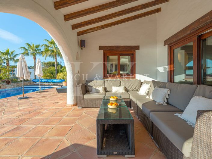 Image No.67-5 Bed Villa for sale