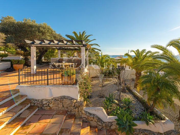 Image No.74-5 Bed Villa for sale