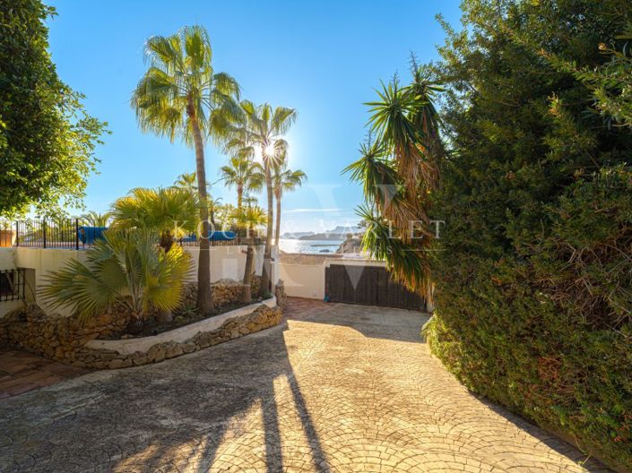 Image No.76-5 Bed Villa for sale