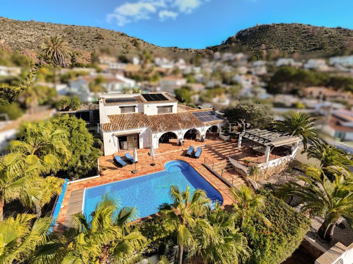 Image No.84-5 Bed Villa for sale