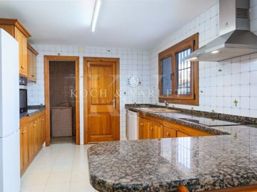 id95079b01-0000-0500-0000-0000158cba88